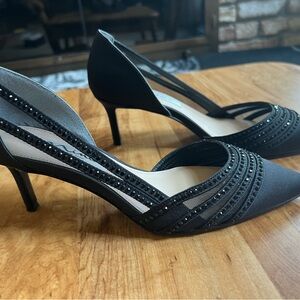 Noreen Pointed Toe Shoe